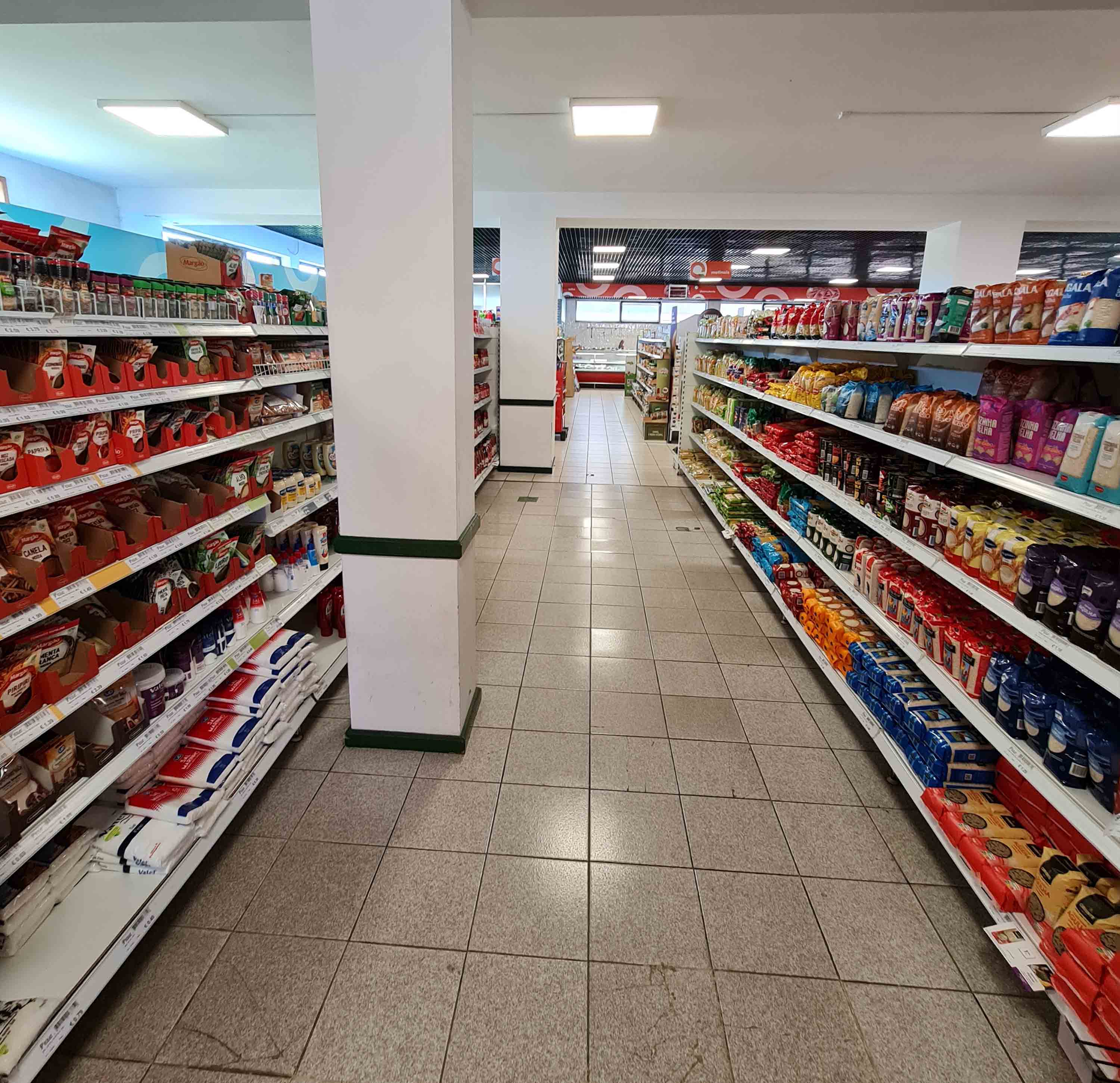 Corredor de Arroz e Massas